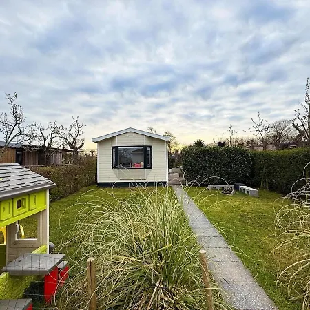 Tinyhouse Mit Feuerstelle Capfun De Bongerd