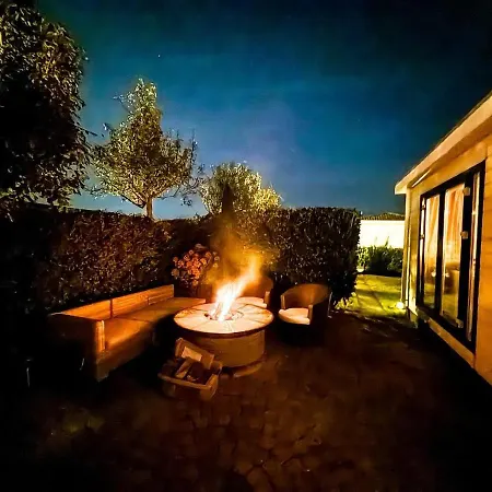 شاليه Tinyhouse Mit Feuerstelle Capfun De Bongerd