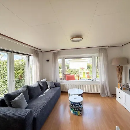 Tinyhouse Mit Feuerstelle Capfun De Bongerd Шале Tuitjenhorn